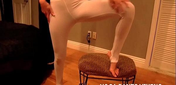  Let me give you a handjob in my new yoga pants JOI